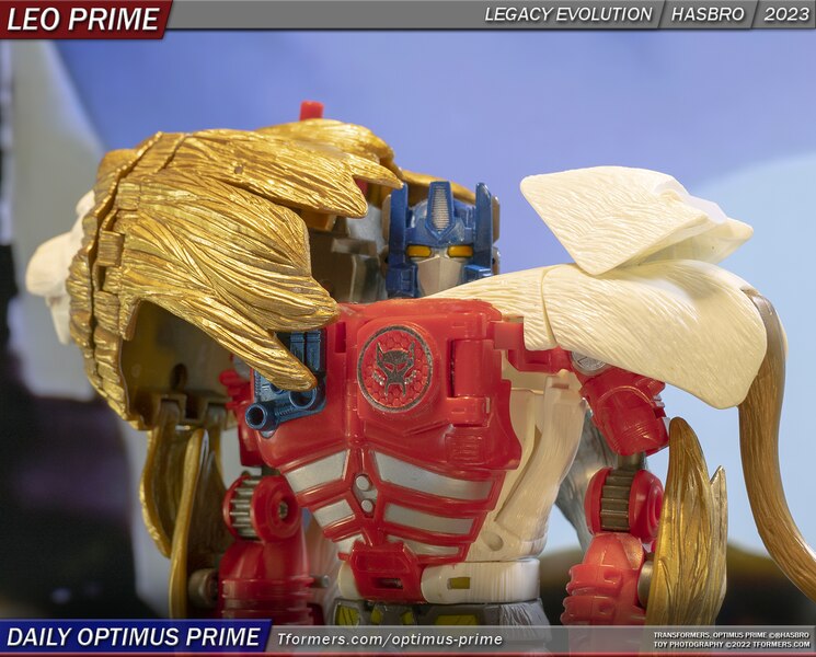 Daily Prime   Beast Wars II To MasterPiece To Legacy Evolution Leo Prime  (3 of 5)