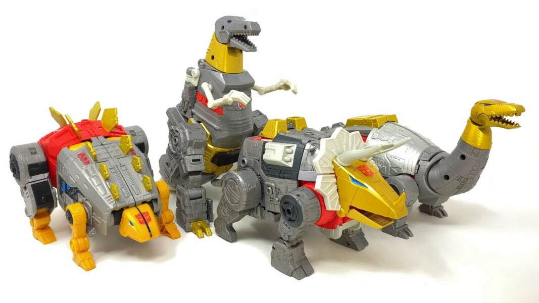 In Hand Image Of Transformers Studio Series 86 Leader Dinobot Snarl  (32 of 32)