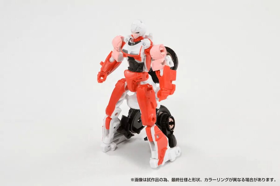 Official In Hand Image Of Transformed Takara Transformers Rise Of The Beasts Arcee  (4 of 4)