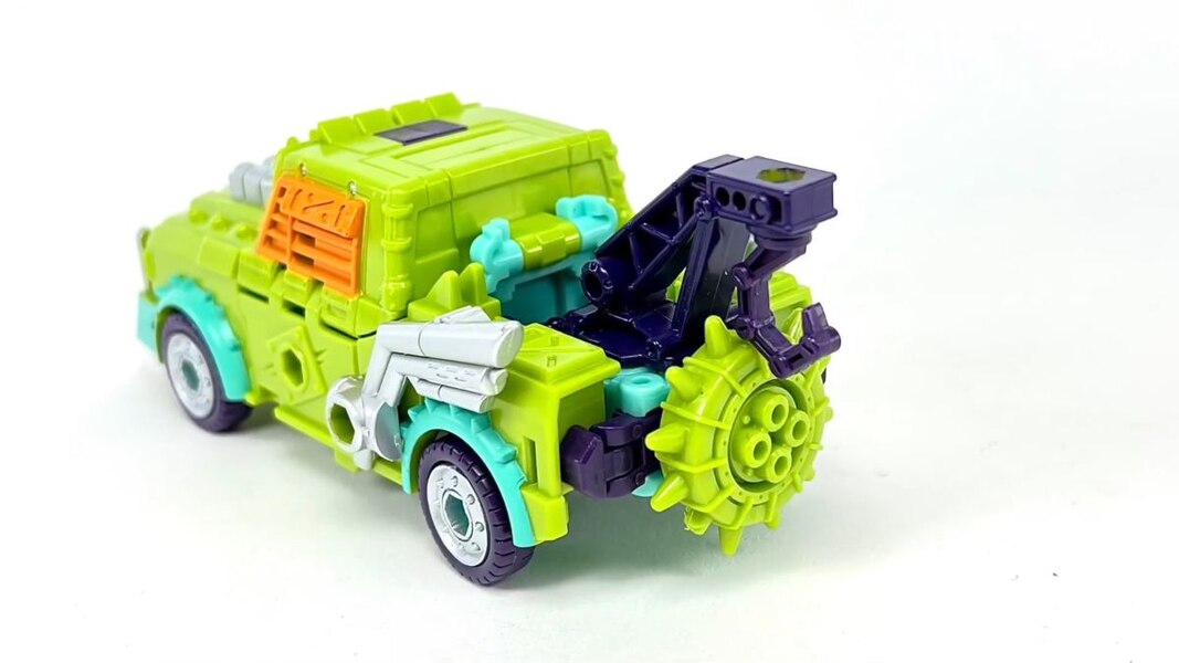 Image Of Leaked Legacy Evolution RID Tow Line Weaponizer  (8 of 25)