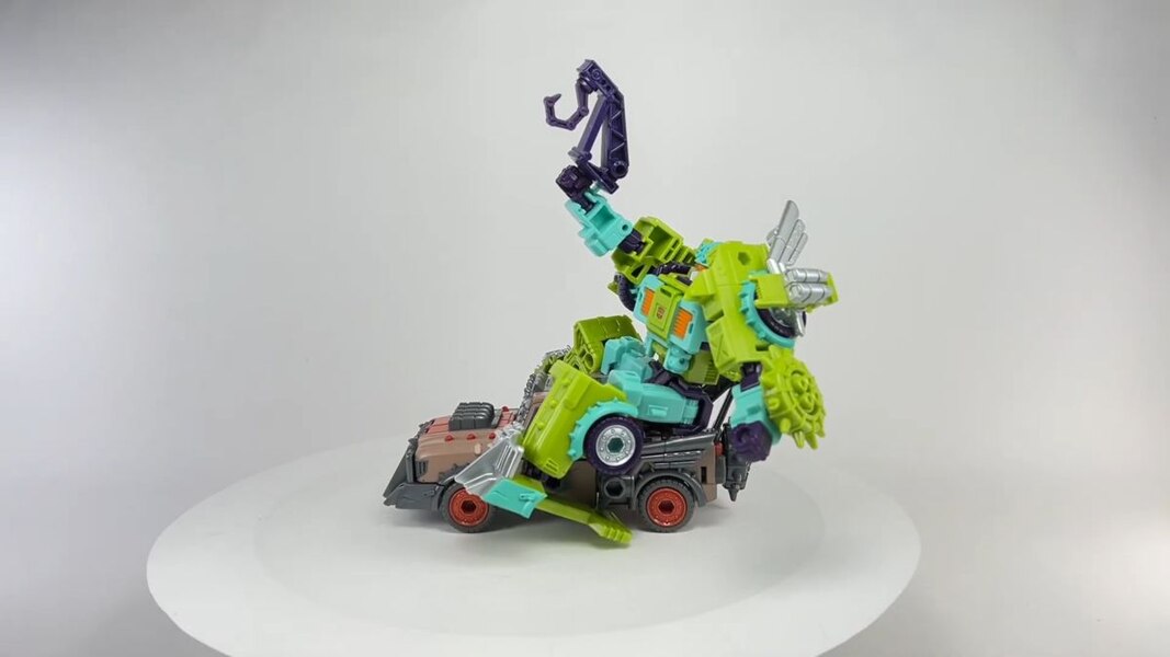 Image Of Leaked Legacy Evolution RID Tow Line Weaponizer  (23 of 25)