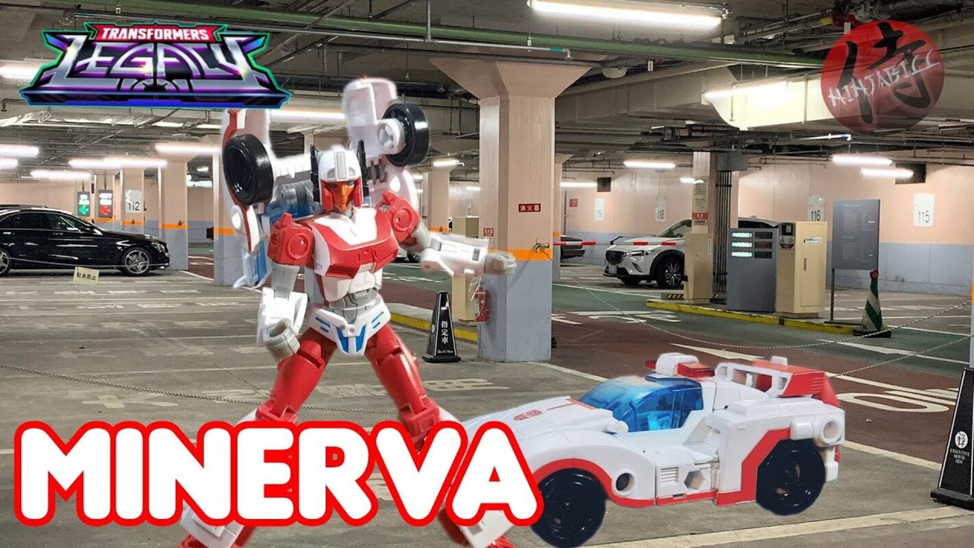 Transformers Legacy Autobot Minerva Review