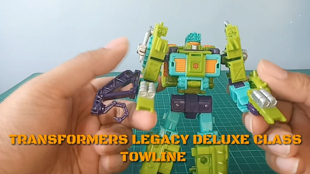 In Hand Image Of Transformers Legacy Evolution Tow Line Weaponizer  (1 of 21)