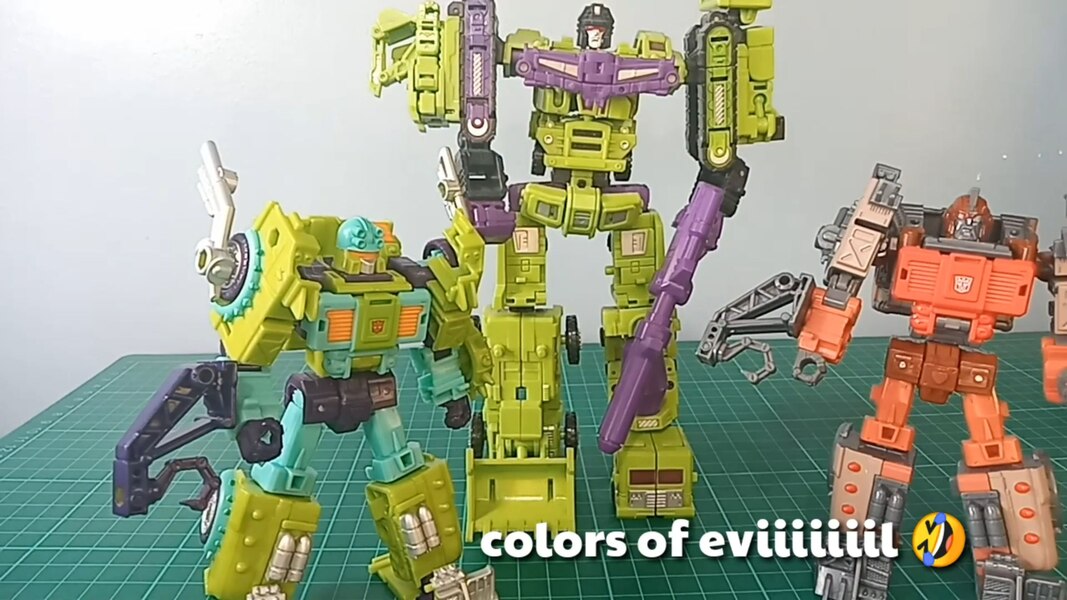 In Hand Image Of Transformers Legacy Evolution Tow Line Weaponizer  (6 of 21)