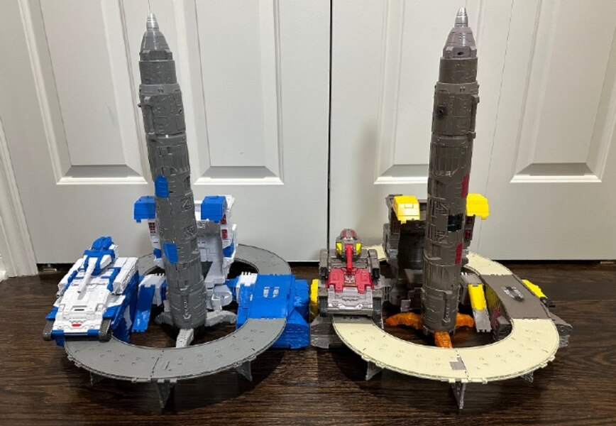 Image Of Generation Selects Guardian Compared With SIEGE Omega Supreme  (11 of 18)