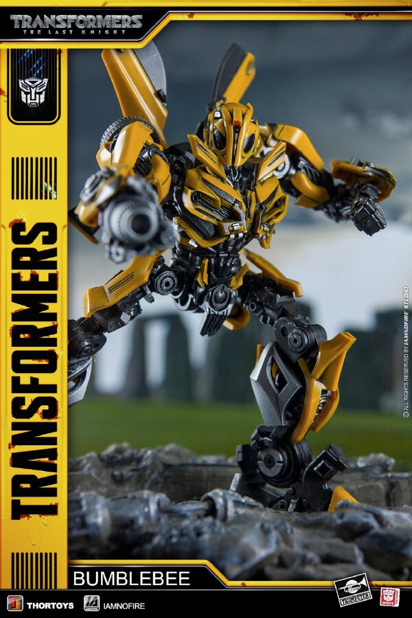 Trumpeter The Last Knight Bumblebee Toy Photography By IAMNOFIRE  (16 of 18)