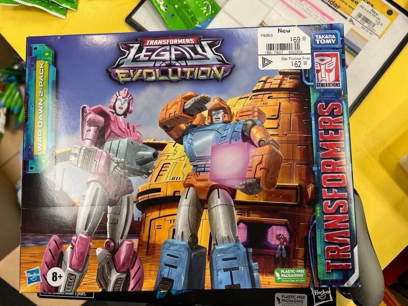 Image Of Transformers Legacy Evolution War Dawn 2 Pack  (1 of 2)