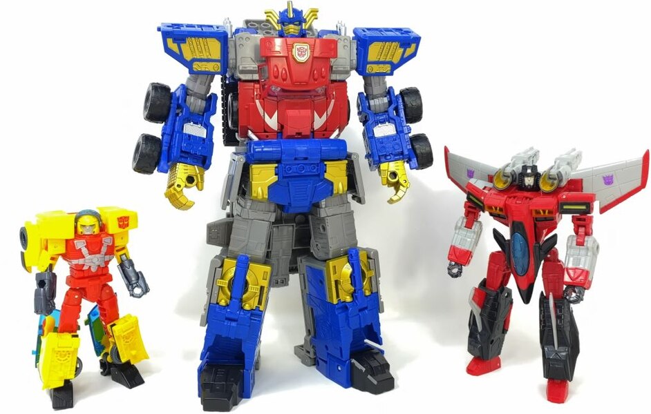 Image Of Legacy Evolution Commander Armada Optimus Prime  (29 of 30)