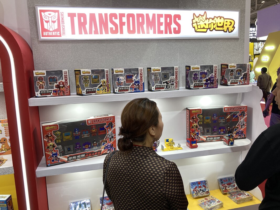 Transformers X Mini-World Game Cube Toys Revealed