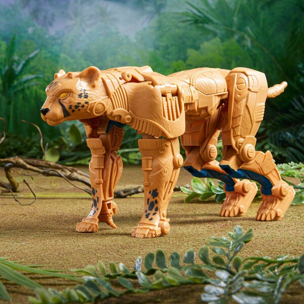 Image Of Cheetor Titan Changer From Transformers Rise Of The Beasts  (4 of 24)