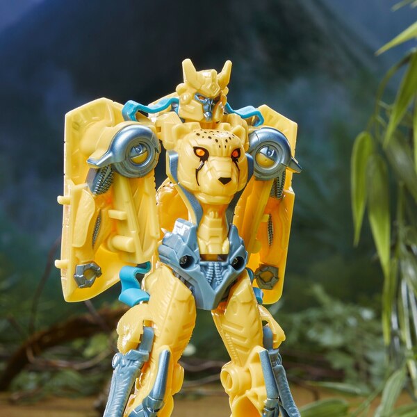 Image Of Flex Changer Cheetor From Transformers  Rise Of The Beasts  (2 of 8)