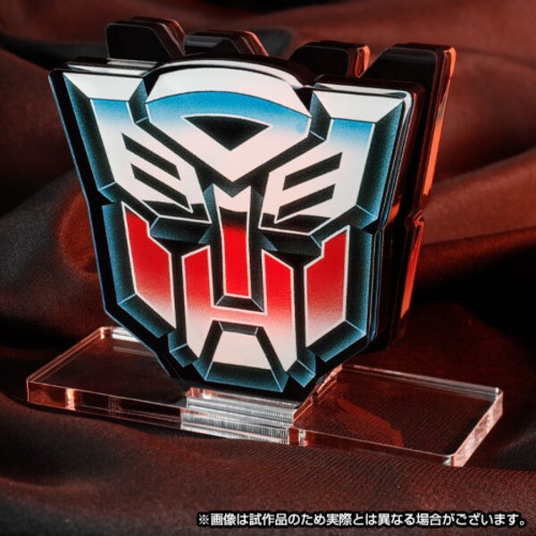 Cybertron & Destron Emblem, More Acrylic Transformers Stands From E HOBBY  (1 of 5)