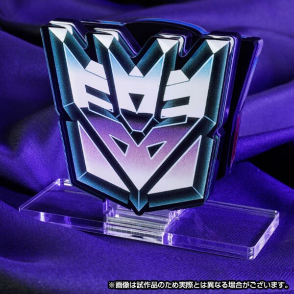 Cybertron & Destron Emblem, More Acrylic Transformers Stands From E HOBBY  (2 of 5)