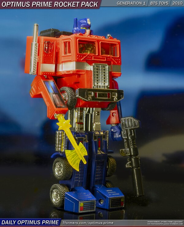 Daily Prime   G1 Optimus Prime Rocket Pack Matrix Of Leadership Upgrade  (1 of 2)