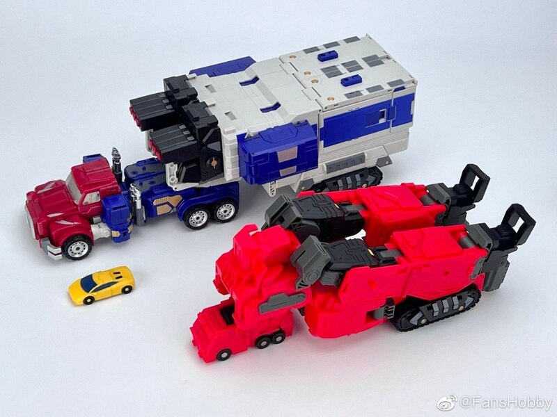 Image Of Fans Hobby MB 20 With Naval Commander  (11 of 22)