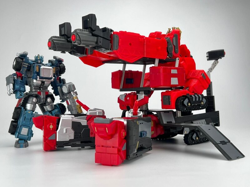 Image Of Fans Hobby MB 20 With Naval Commander  (15 of 22)