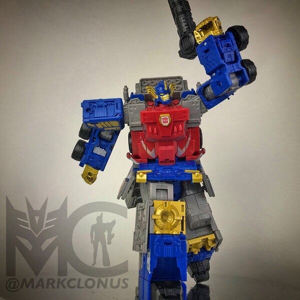Concept Image Of Behind The Scenes Armada Optimus Prime From Legacy Evolution Commander  (5 of 10)