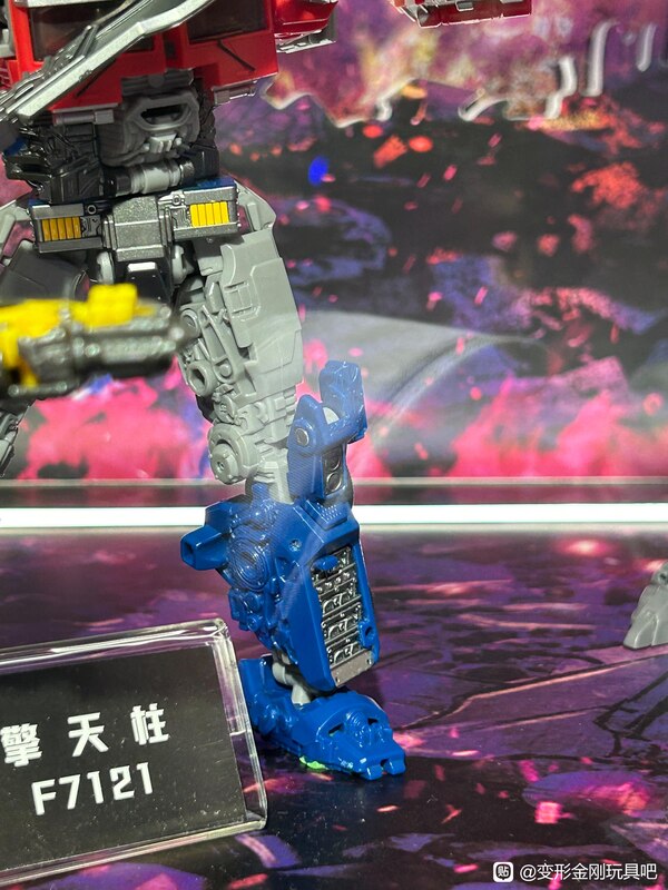 Image Of Leader Optimus Prime From Studio Series Rise Of The Beasts  (4 of 21)