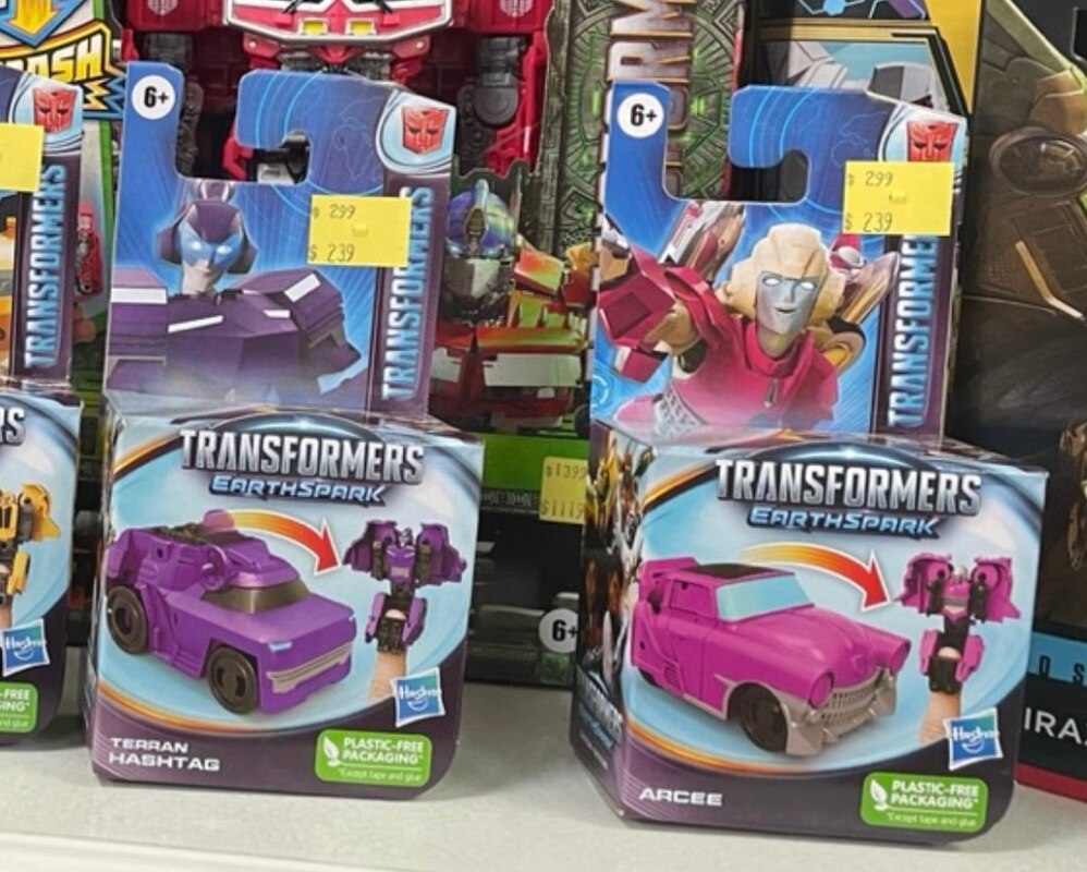 Arcee & Hashtag Tacticons Found from Transformers: Earthspark