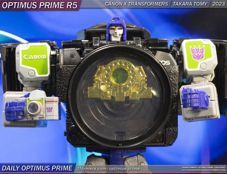 Daily Prime   Transformers X Canon R5 Optimus Prime VS Refraktor  (7 of 15)