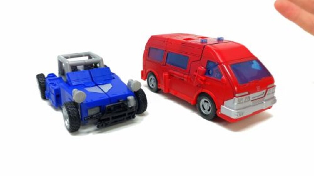 Image Of Beachcomberfrom Transformers Legacy  (31 of 37)