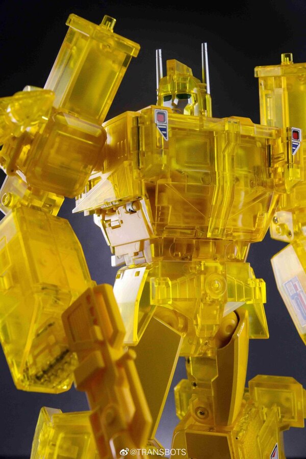 Image Of MX 22C Commander Stack Clear Version From X Transbots  (10 of 18)