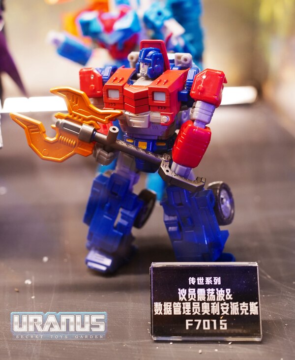 Humble Origins For Senator Shockwave & Orion Pax And Rise Of Tyranny Miner Megatron & Ratbat 2 Packs Images From China Event  (2 of 5)