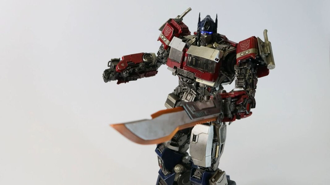 Image Of Threezero DLX Optimus Prime Transformers Rise Of The Beasts Figure  (22 of 33)