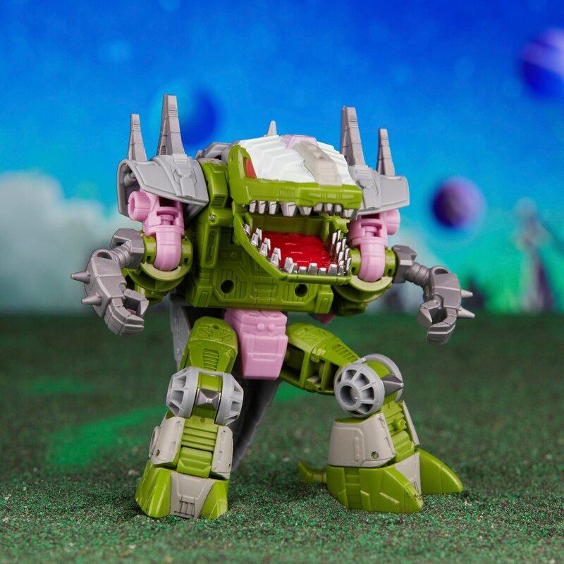 Troop Builder 4-Pack Official images & Details from Transformers Legacy ...