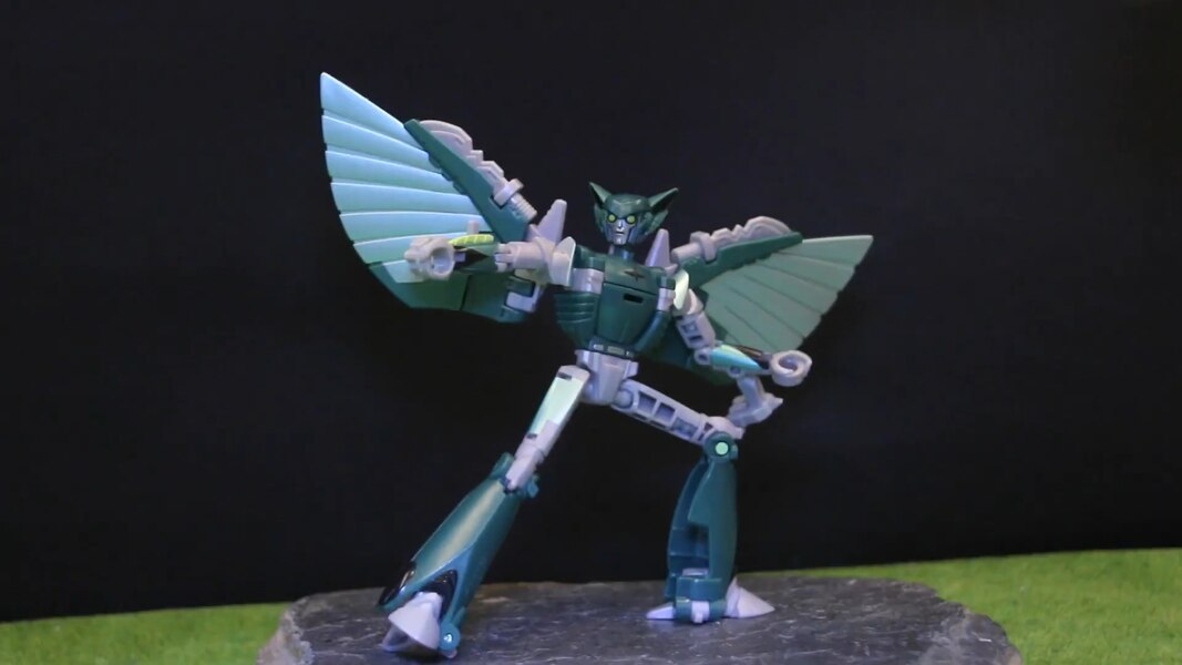 Image Of Terran Nightshade Deluxe From Transformers Earthspark  (1 of 9)