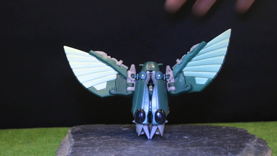 Image Of Terran Nightshade Deluxe From Transformers Earthspark  (5 of 9)