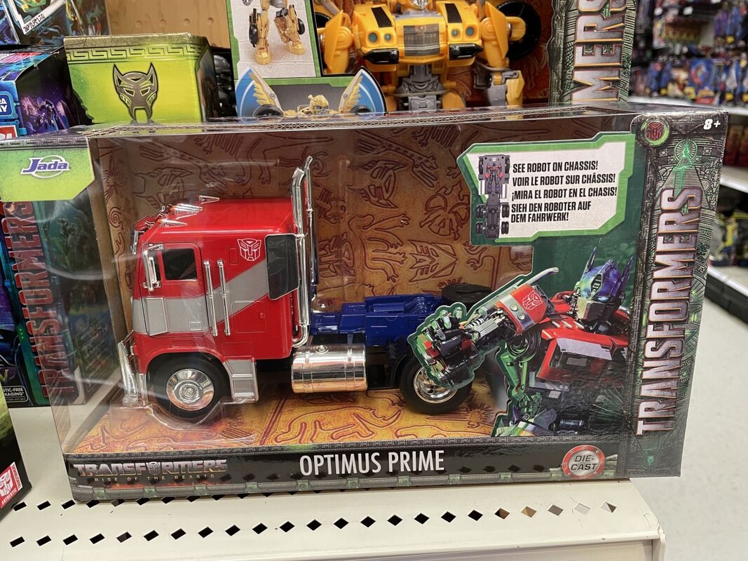 Jada Toys Transformers: Rise of the Beasts 1/32 Optimus Prime In-Hand Images