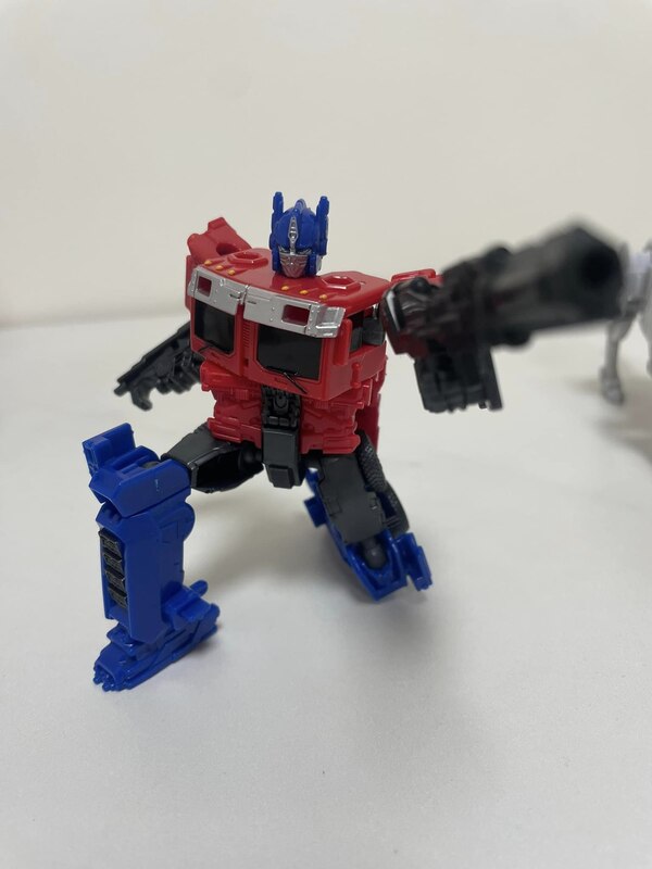 Image Of Optimus Prime & Lionblade Combiners From Transformers Rise Of The Beasts  (4 of 14)