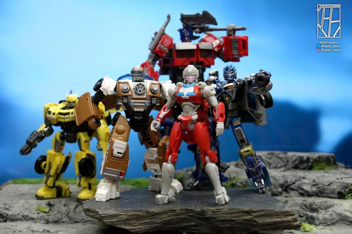 Arcee & Cheetor Weaponizers 2-Pack In-Hand Images & Video for Rise of The  Beasts