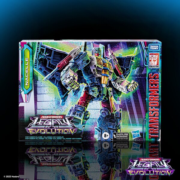 Official Image SDCC 2023 Transformers Amazon Exclusive  (6 of 9)