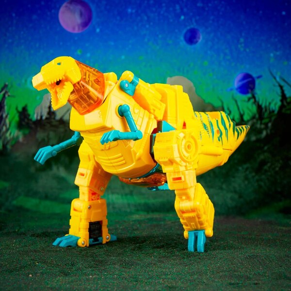 Image Of G2 Universe Grimlock Transformers Legacy Evolution Figure  (5 of 11)