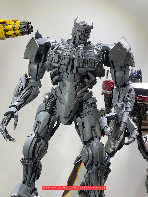 Image Of DLX Scourge, Mirage, Optimus Primal First Looks At Threezero Rise Of The Beasts Figures At ACGHK 2023  (24 of 38)