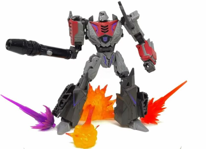 Image Of Gamer Edition Megatron Voyager From War For Cybertron Studio Series  (11 of 33)