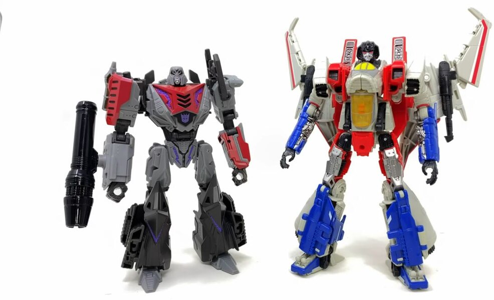 Image Of Gamer Edition Megatron Voyager From War For Cybertron Studio Series  (17 of 33)