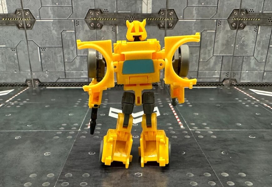 Image Of Core Class Optimus Prime & Bumblebee Playset For Legacy Evolution Exclusives  (5 of 26)
