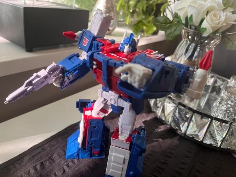 Image Of 1986 Commander Ultra Magnus From Transformers Studio Series  (1 of 12)