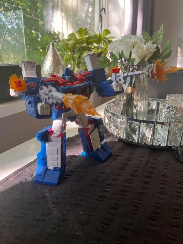 Image Of 1986 Commander Ultra Magnus From Transformers Studio Series  (3 of 12)