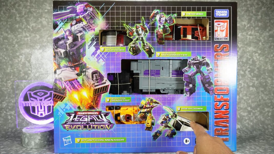 Image Of Stunticons Menasor Transformers Legacy Evolution Exclusive  (1 of 16)