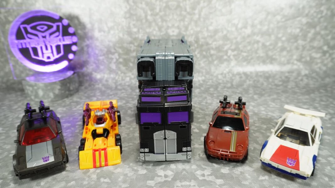 Image Of Stunticons Menasor Transformers Legacy Evolution Exclusive  (3 of 16)
