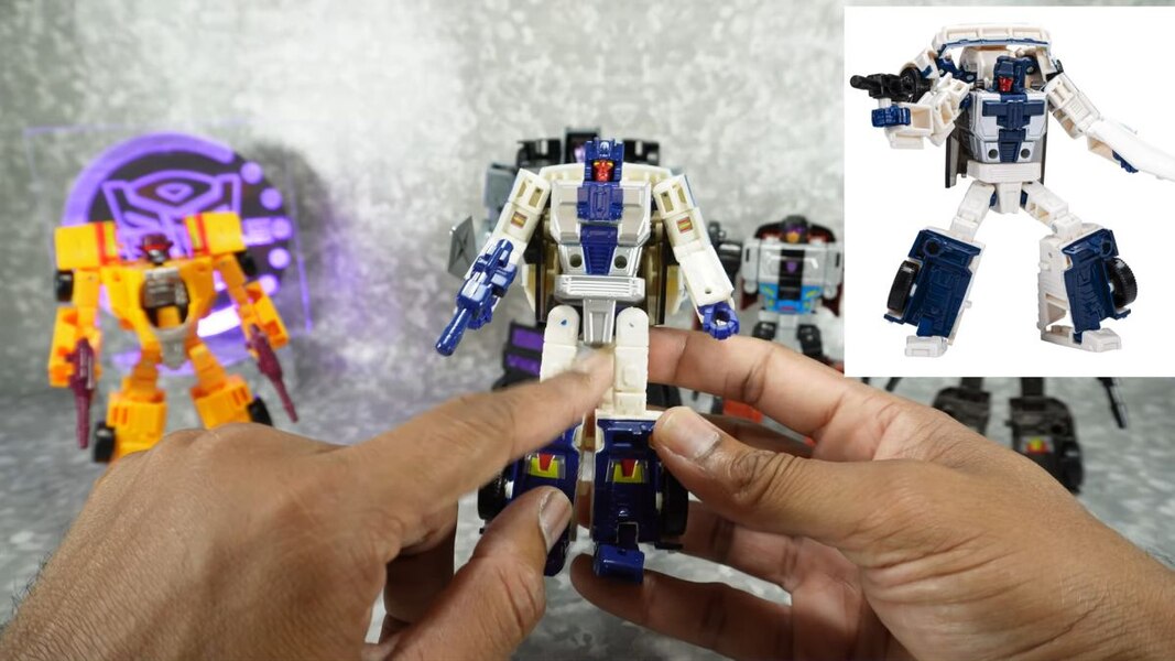 Image Of Stunticons Menasor Transformers Legacy Evolution Exclusive  (6 of 16)