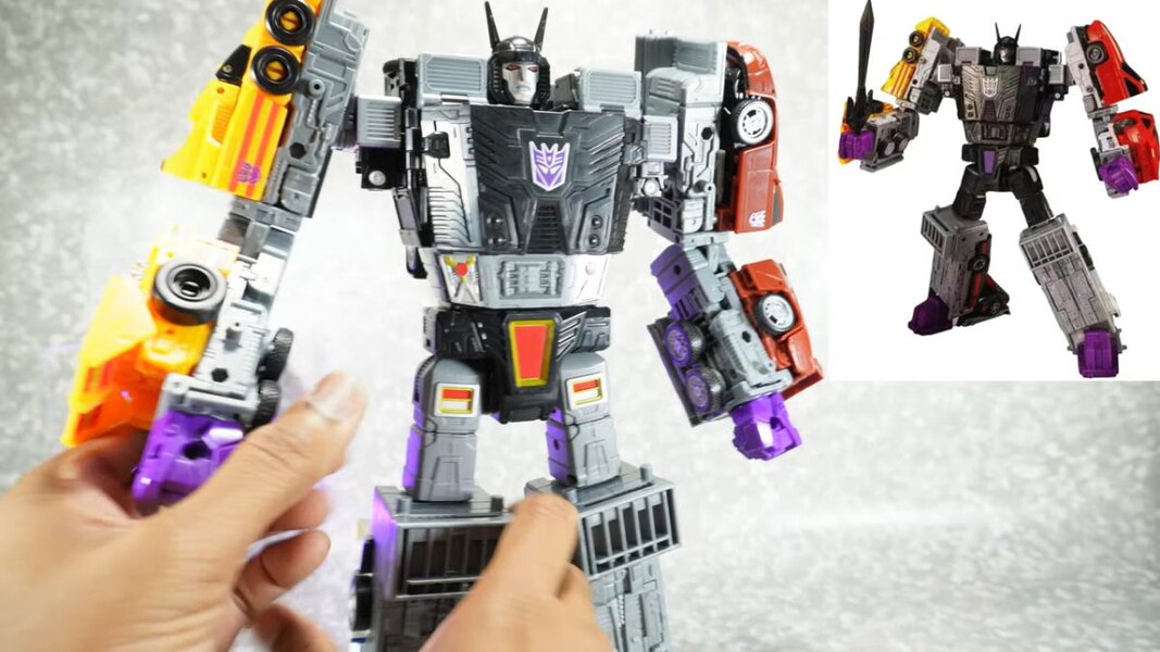 Image Of Stunticons Menasor Transformers Legacy Evolution Exclusive  (15 of 16)