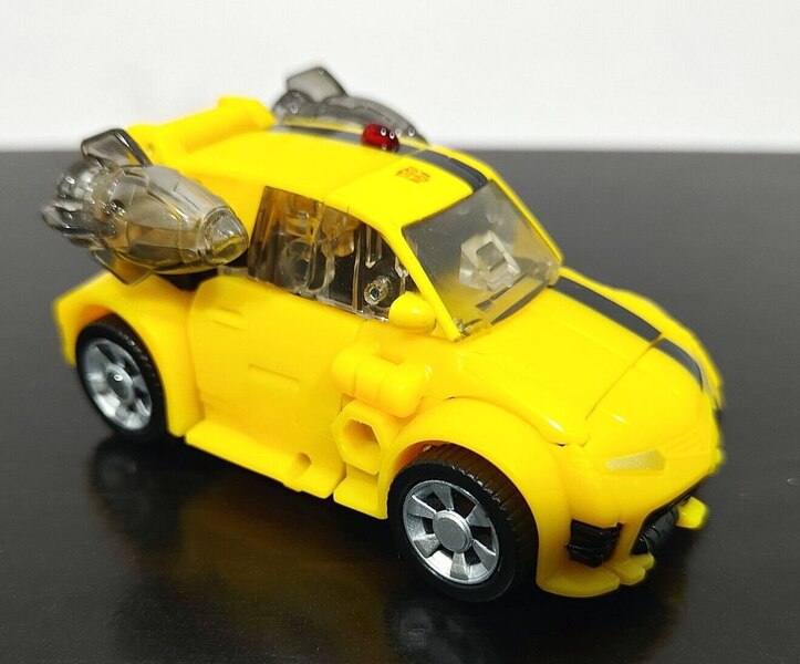 Image Of Animated Bumblebee Deluxe Class Images From Transformers Legacy Universe  (8 of 8)