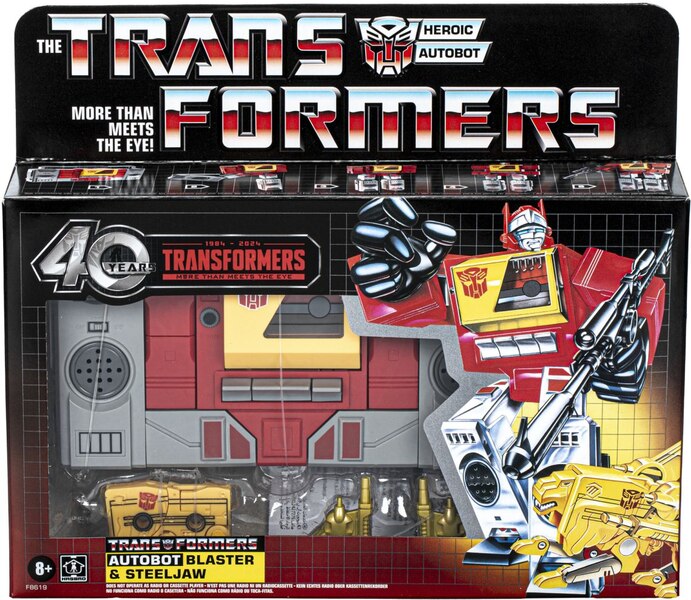 TF RETRO 40TH ANNIVERSARY AUTOBOT BLASTER AND STEELJAW Package 1 (3 of 14)