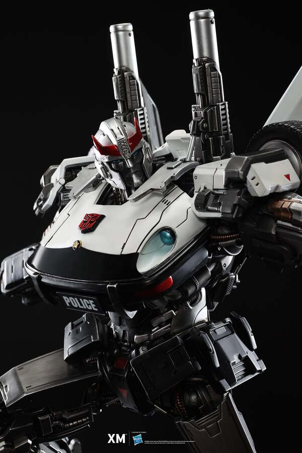 Image Of XM STUDIOS Prowl 110 Scale Statue  (23 of 31)