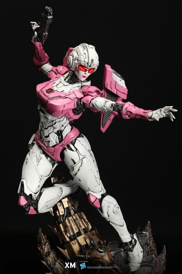 Image Of G1 Arcee Statue From XM STUDIOS  (5 of 21)